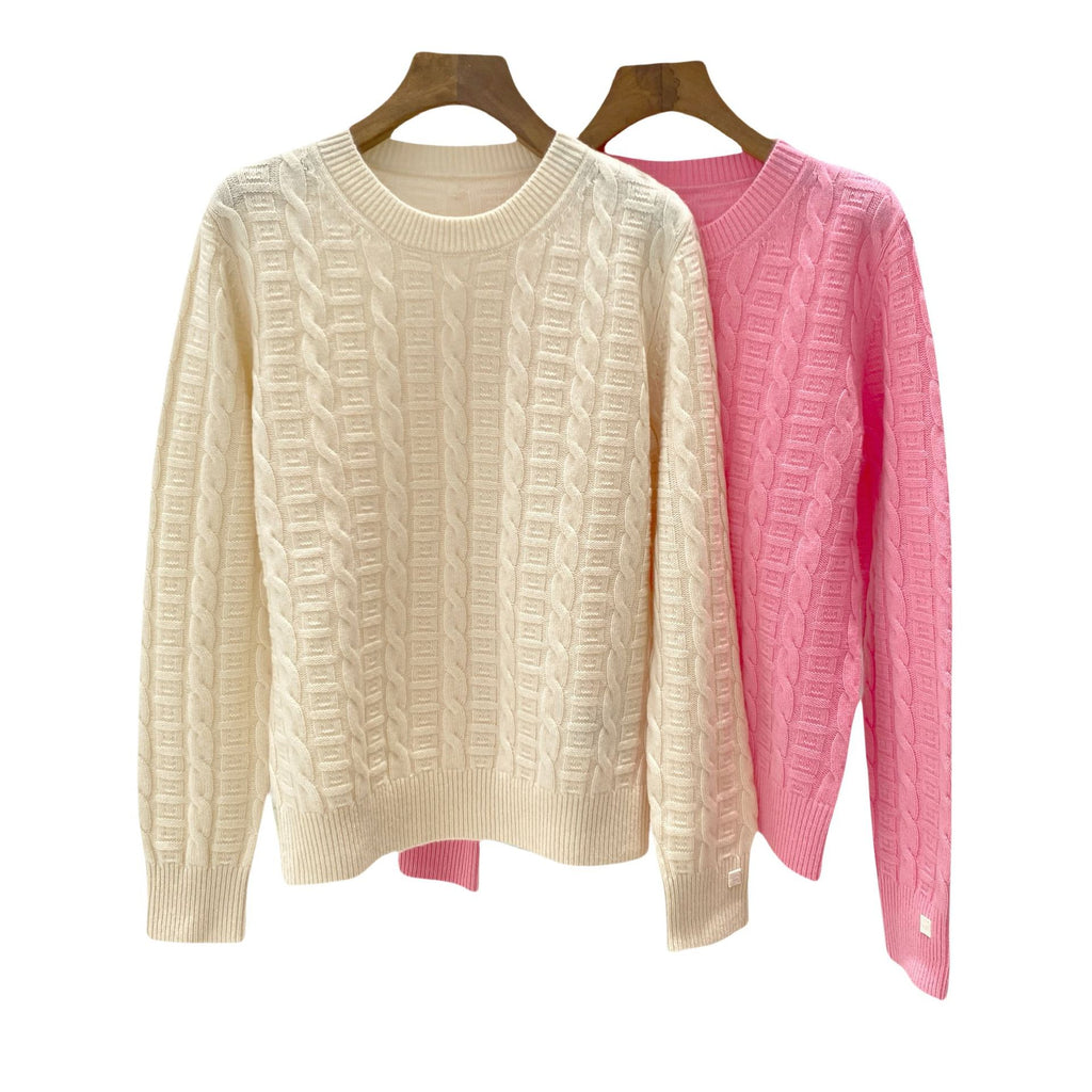 Round Neck Cable Knit Long Sleeve Pullover