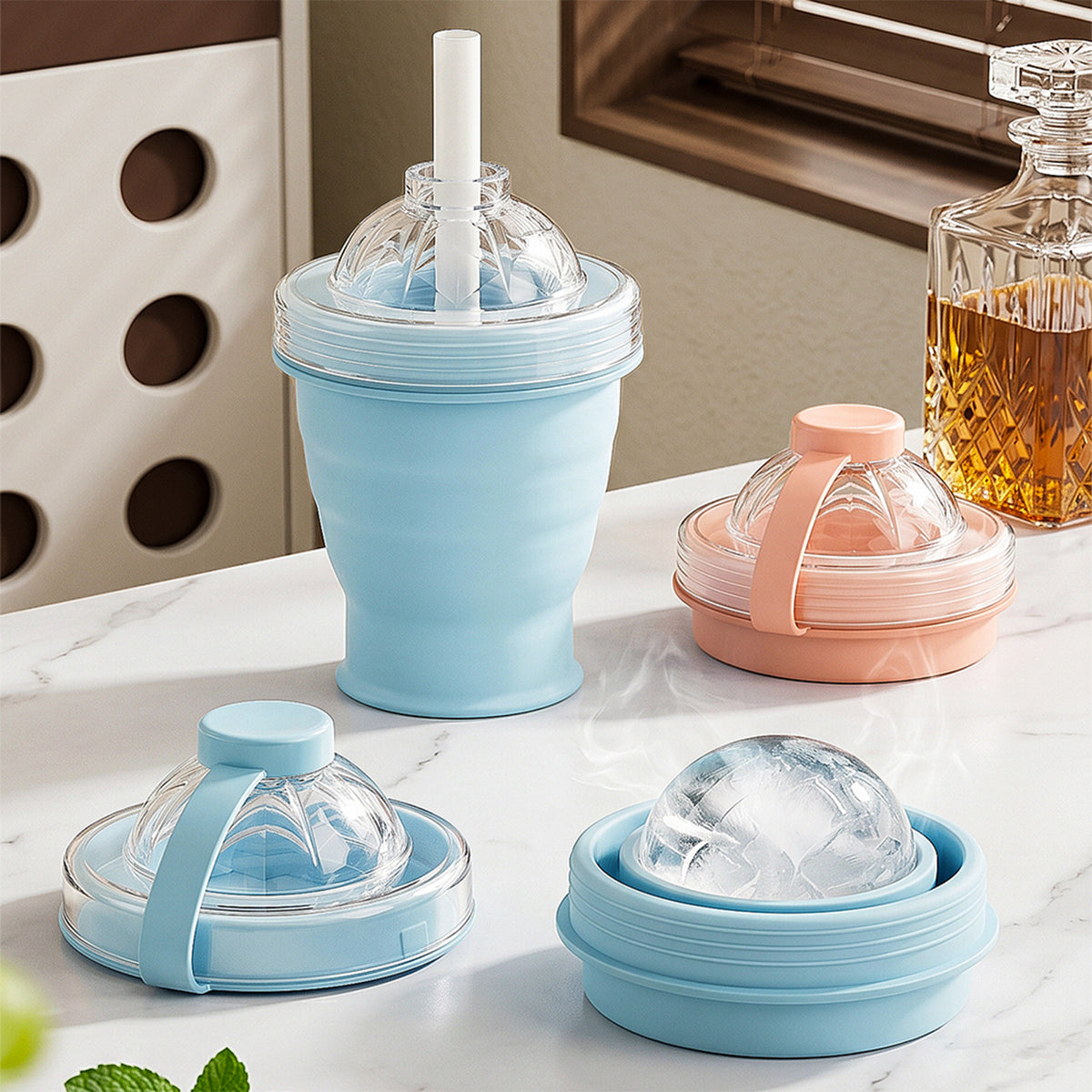 Pastel ice mold cups with lids and straws