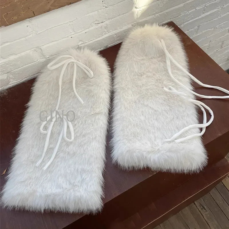 Mirador Style Plush Bow Leg Warmers